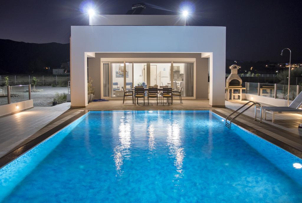 Aegean Horizon Beachfront Villa *